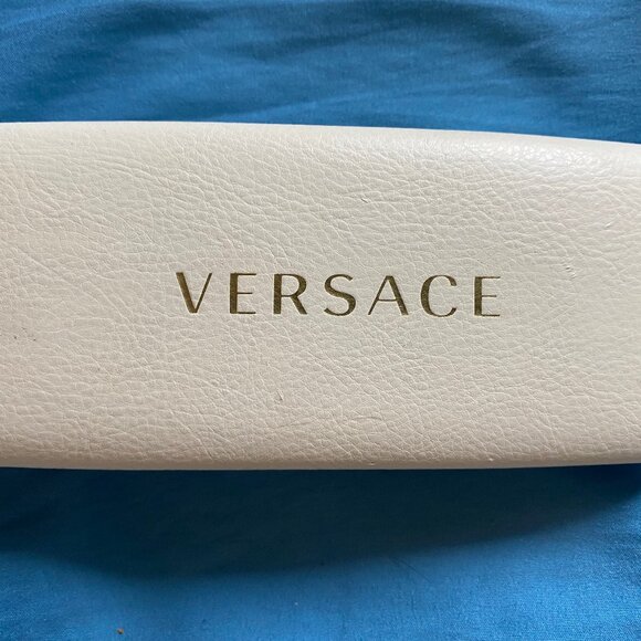 Authentic Versace Hard Clamshell Eyeglasses Case only White Slim 6"x 2.5" x 1" - Picture 1 of 5